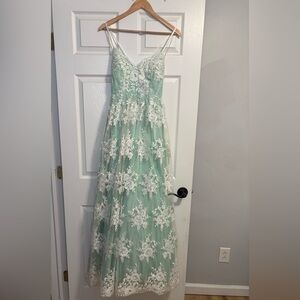 Elegant Mint Green Lace Prom Dress